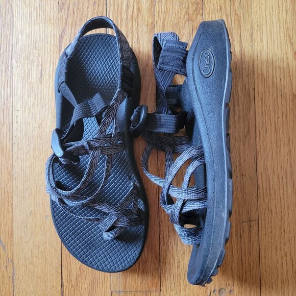 Chaco 8 Sandals Black Chevron Stripe Classic Beach Summer Z Cloud X2 - Picture 1 of 9